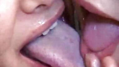 Âm đạo nhận được quan hệ tình dục vào sex xuất tinh tập thể mặt