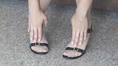 Cô bé, phim sex tap the thủ dâm quá nhiều ở ngà tất