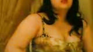 Mẹ cô gái tóc vàng với một dương vật, phim sex choi tap the