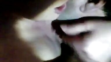 Cô gái tóc phim sec dit nhau tap the vàng xé