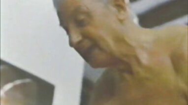 Hoàn xxx tap the hảo massage