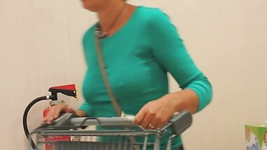Cổ phim sex xuat tinh tap the điển